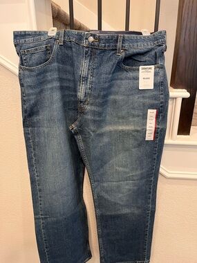 Signature by Levi Strauss Men’s 42x30 Relaxed Jeans - Indigo Blue Wash